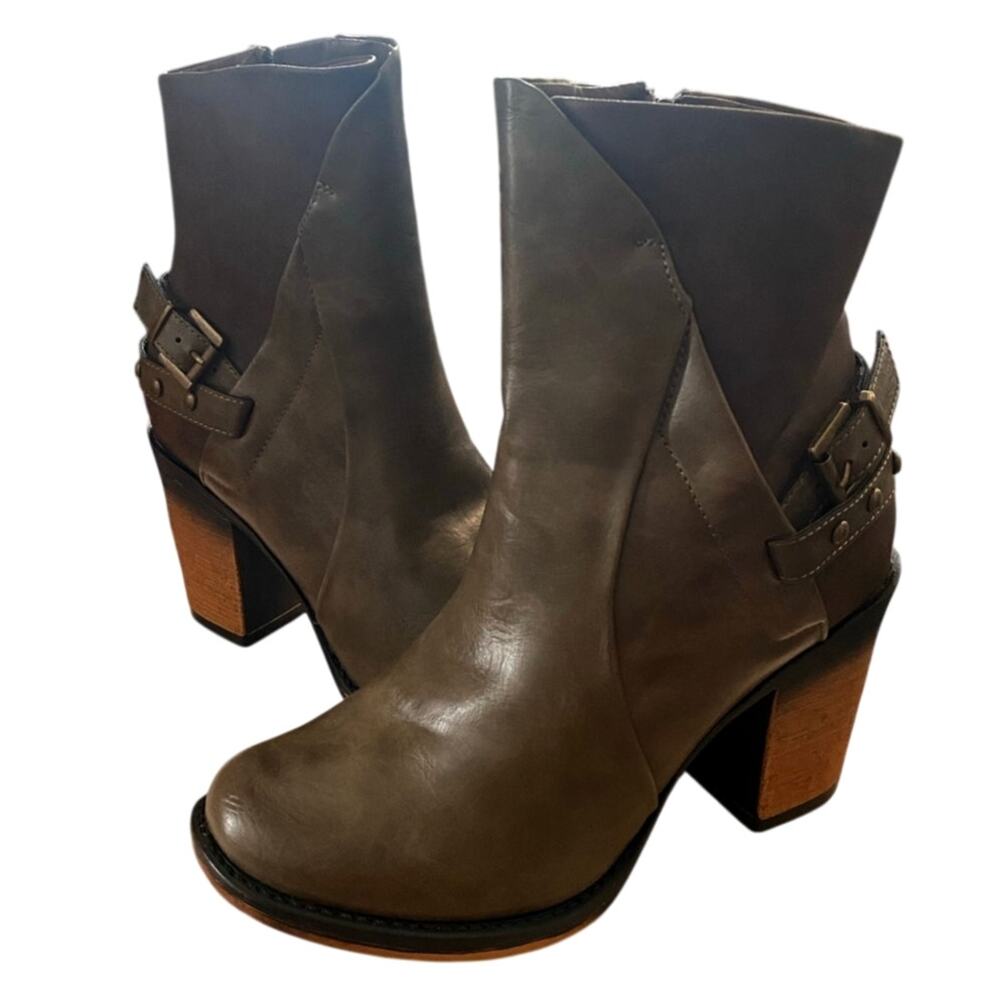 Pierre Dumas Ravenna Womens Boots 6M Brown Faux Leather Buckles Zip Side